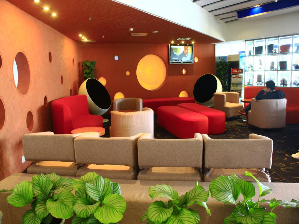 Holiday Inn Express Tianjin Binhai Exterior foto