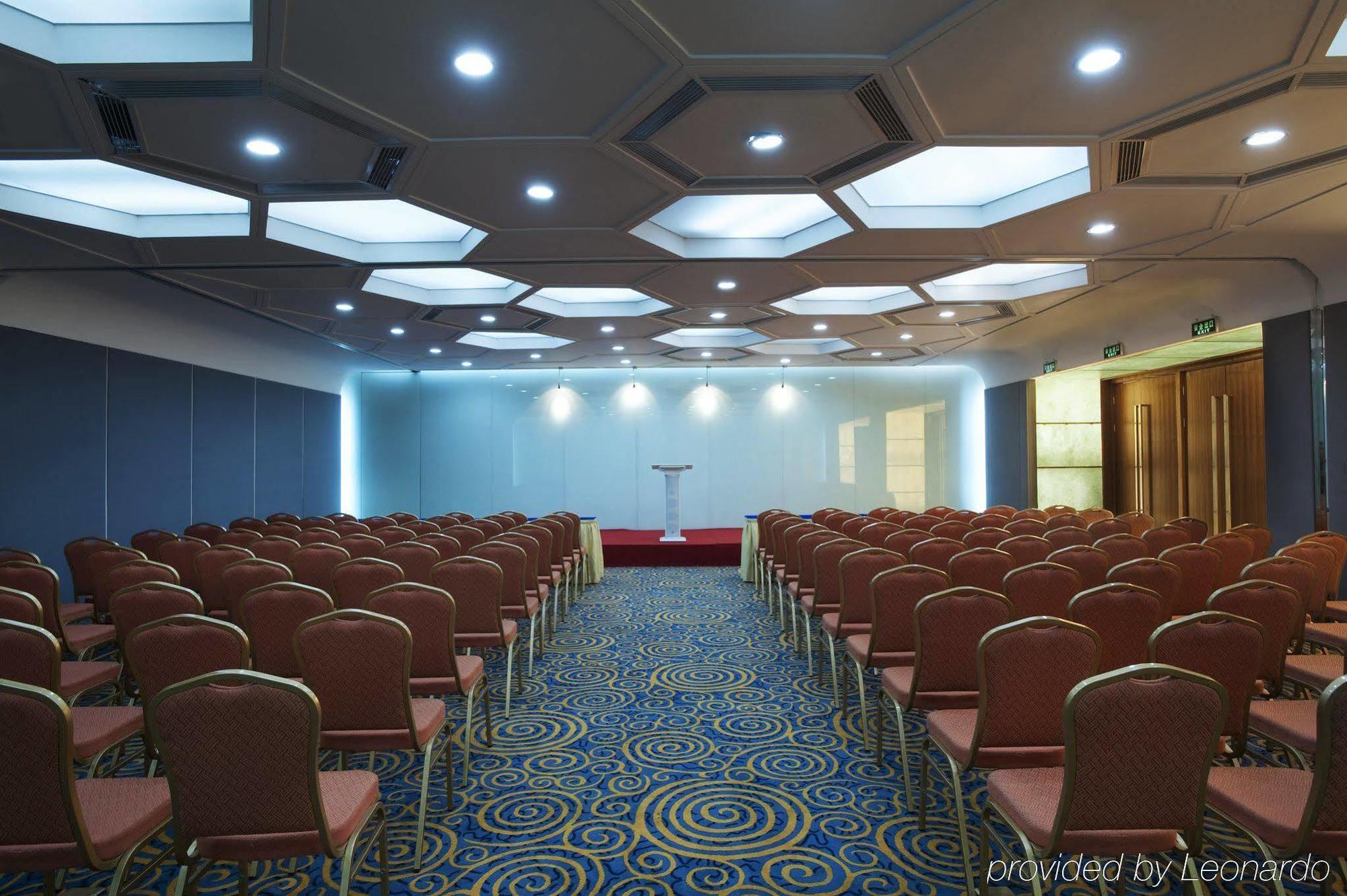 Holiday Inn Express Tianjin Binhai Instalações foto